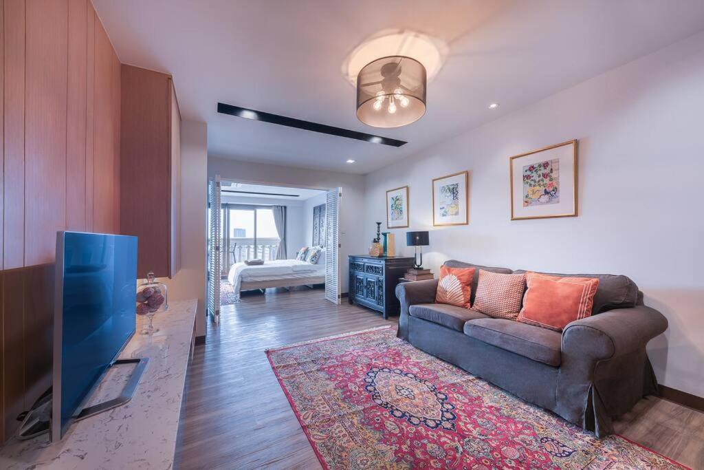 Central Bangkok, 5 Stars River View & Characteristic Decor Экстерьер фото